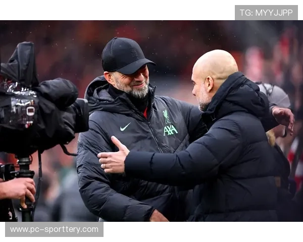 克洛普球队融合高位逼抢与控球，平衡防守与进攻